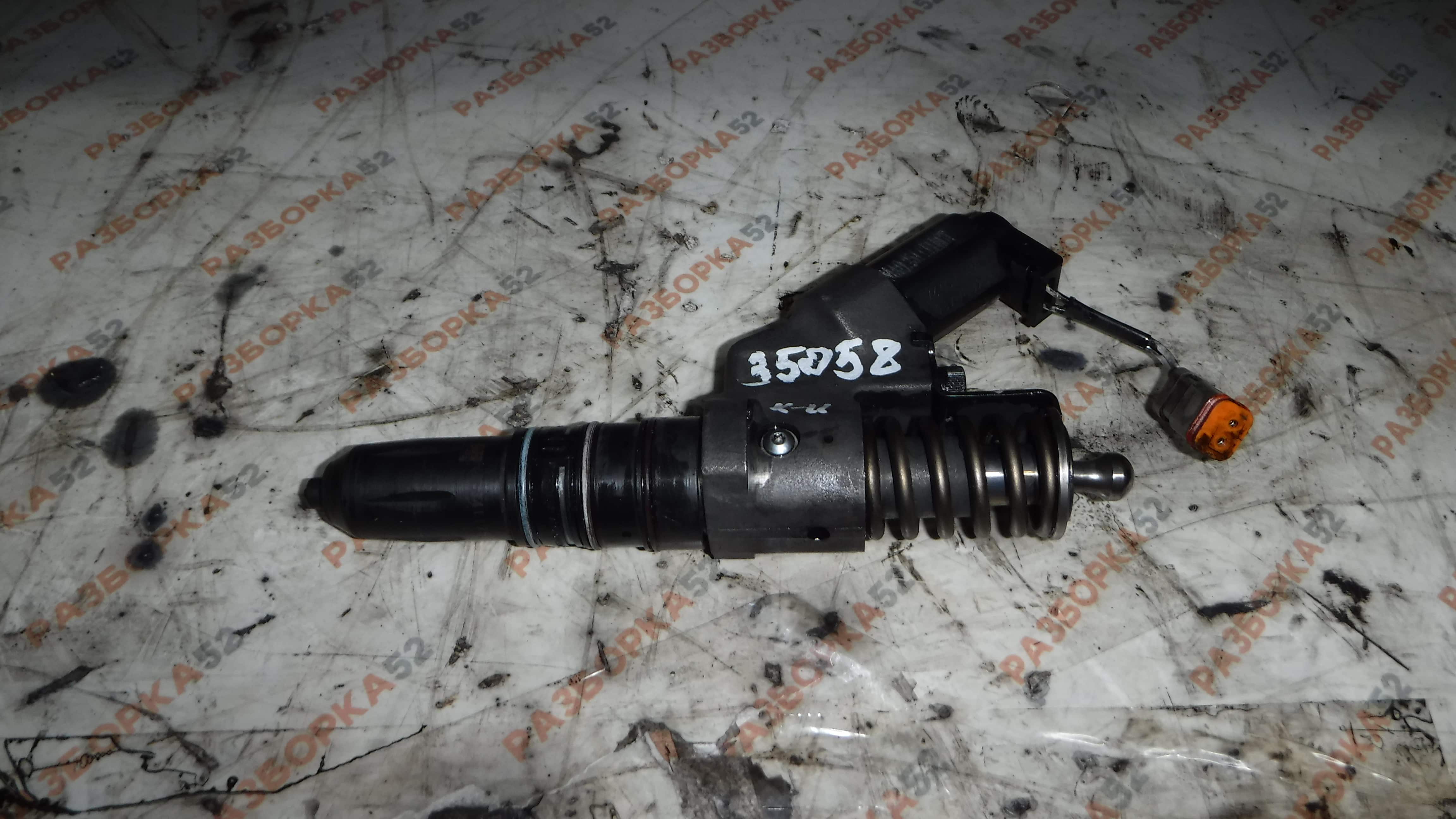 Форсунка топливная 3411756-RXDR050510 0504103-VH 3074219 Каминс 15 CUMMINS 15 ISX450ST